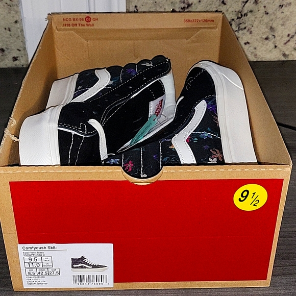 BRAND NEW VANS SK8 "FATAL FLORAL" UNISEX Men's 9.5, Women's 11 - Picture 8 of 8